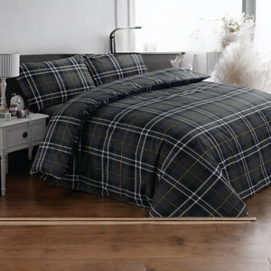 100% Baumwoll Flanell Karomuster Bettwäsche-Set in Violett oder Grau – Größen wählbar 100% Baumwoll Flanell Karomuster Bettwäsche-Set in Violett oder Grau – Größen wählbar